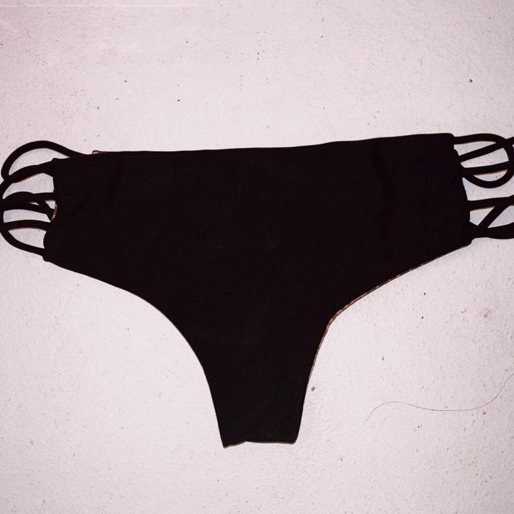 ACACIA SWIM BLACK MOLOKAI BOTTOMS